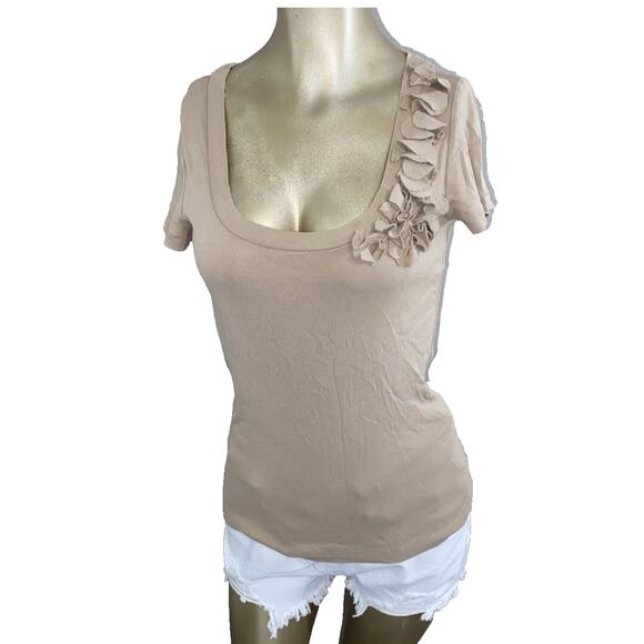 J. CREW Women’s Scoop Neck Fitted T-Shirt Flower Appliqué Medium - Picture 2 of 5